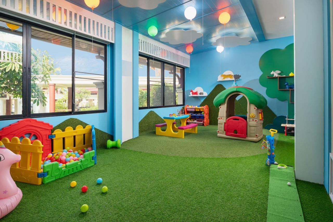 Springfield Village Golf & Spa Ча Ам Екстериор снимка