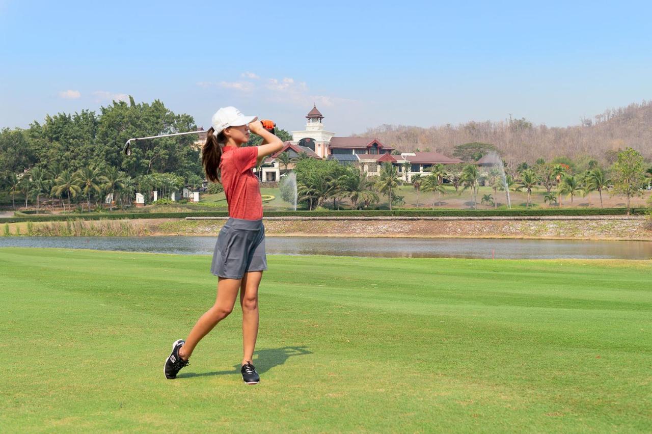 Springfield Village Golf & Spa Ча Ам Екстериор снимка