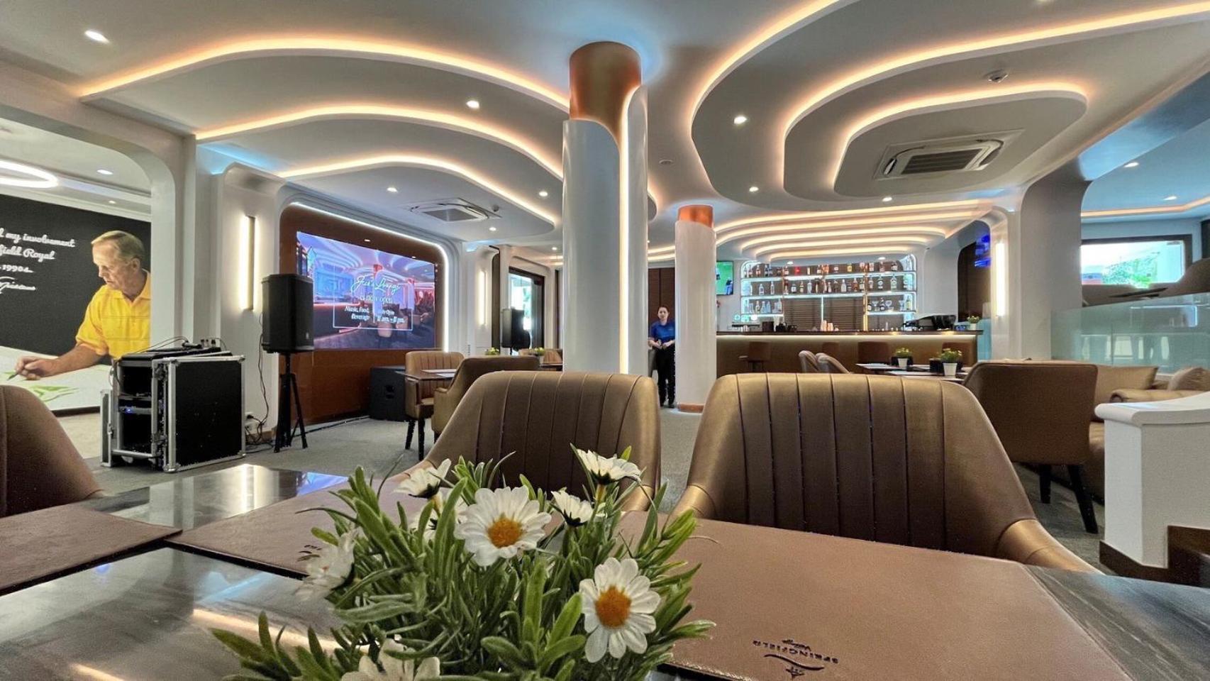 Springfield Village Golf & Spa Ча Ам Екстериор снимка